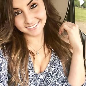 Meet your Posher, Hayley